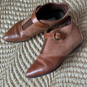 Via Spiga Women's Brown Leather Booties Size 6.5